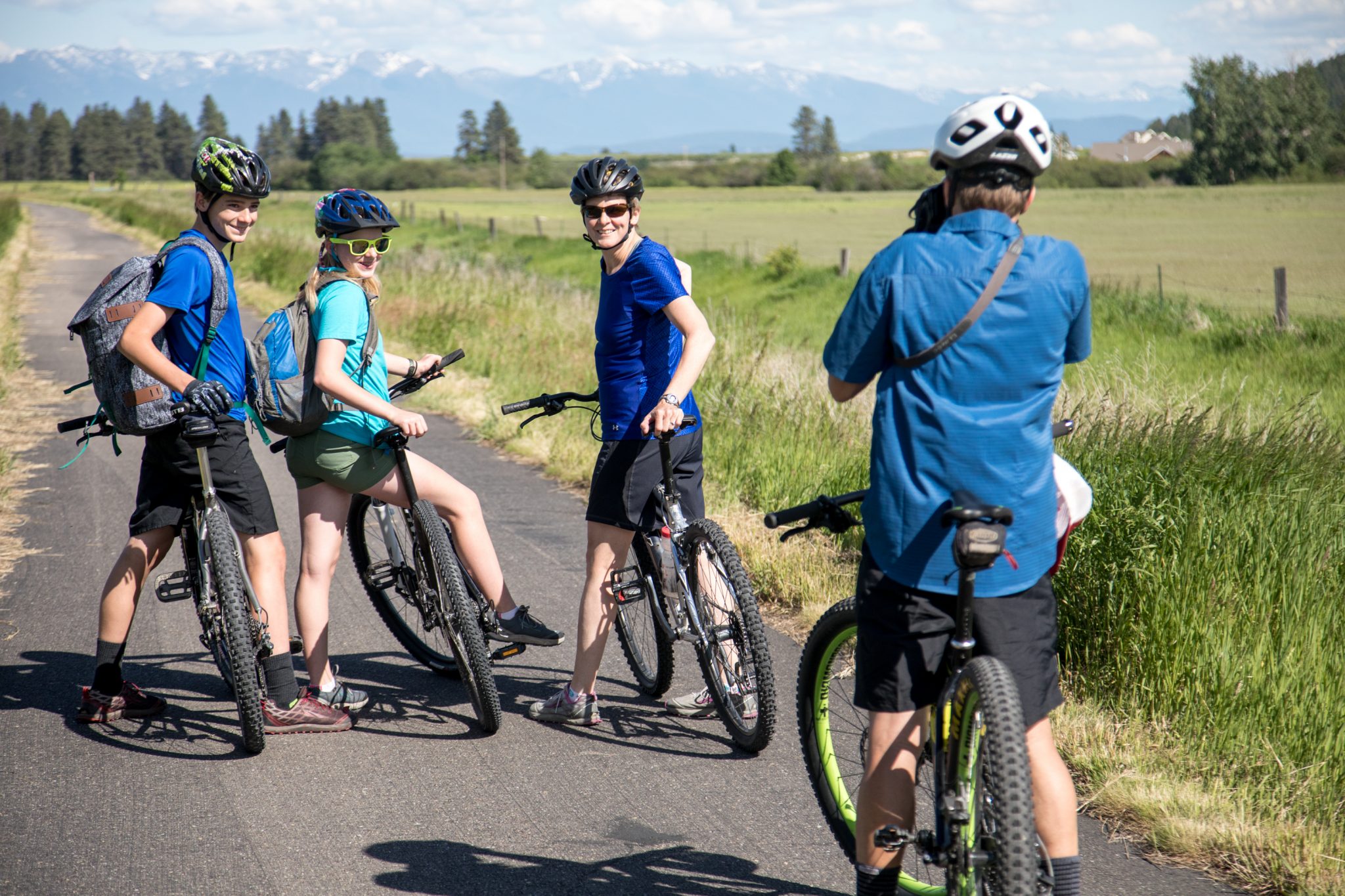 Introduce Family to Bike Travel on Adventure Cycling Tours