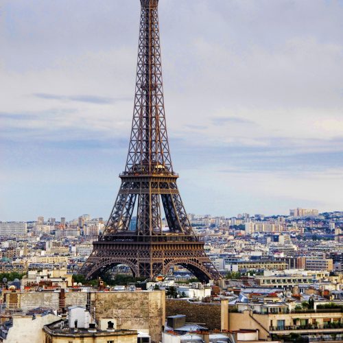 5 Essential Paris Travel Tips
