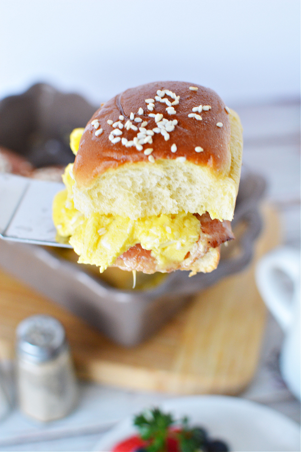 Bacon & Egg Breakfast Sliders Recipe