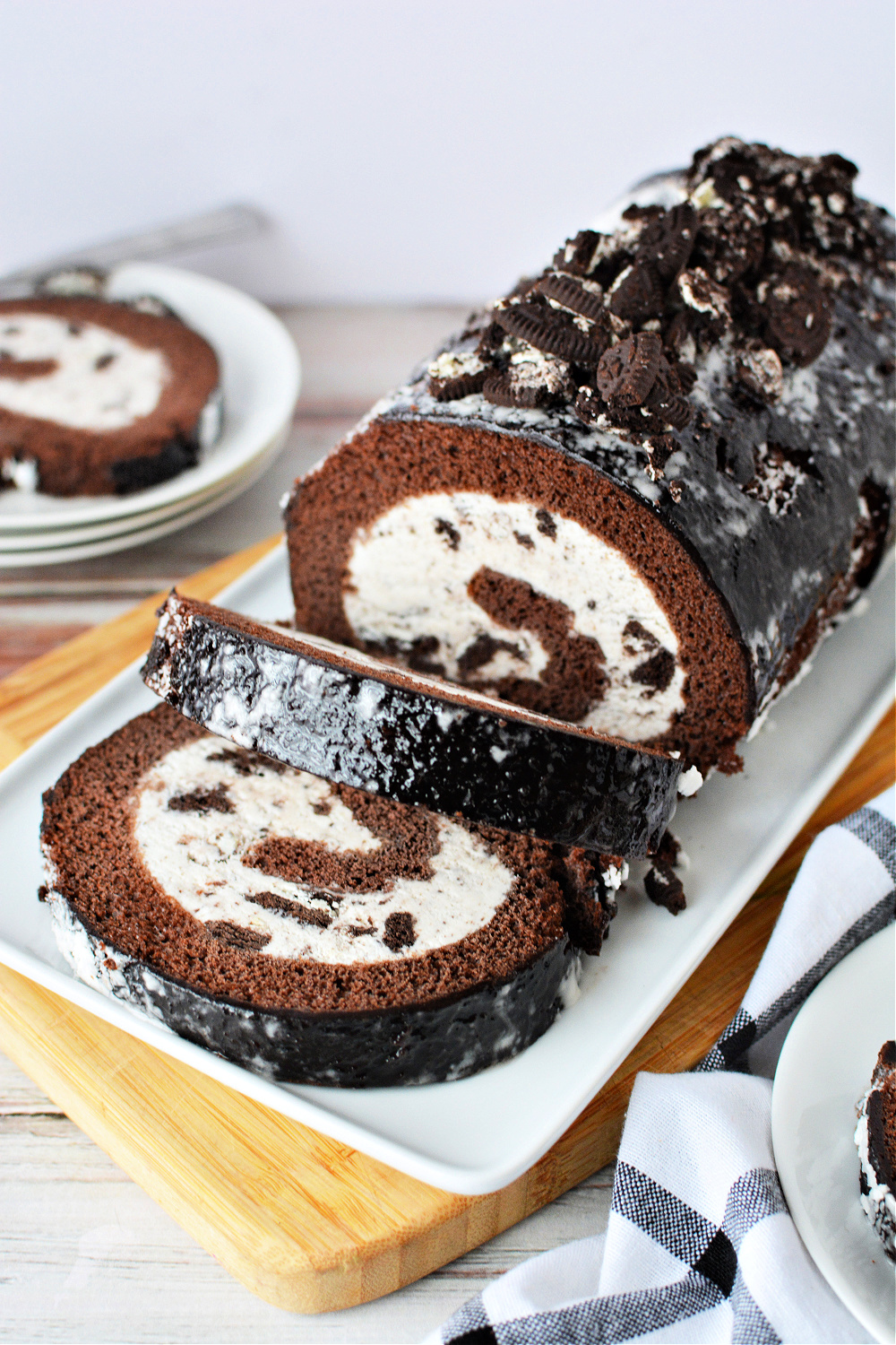 Rolled Ice Cream With Oreos