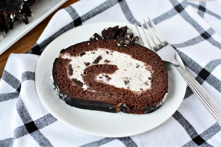 Homemade Oreo Cookie Ice Cream Cake Roll