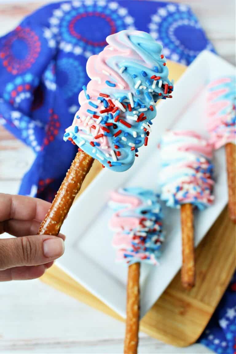 Red White Blue Meringue Pops Recipe - The Rebel Chick