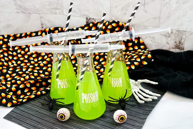 How to Make an Easy Non Alcoholic Halloween Potion Drink Recipe