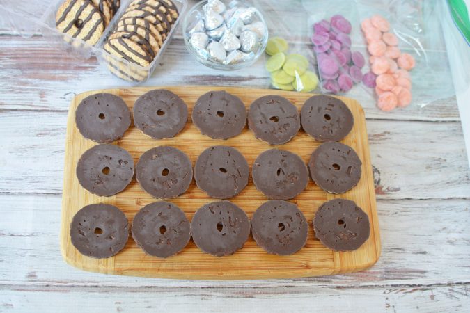 How to Make Halloween Witch Hat Cookies