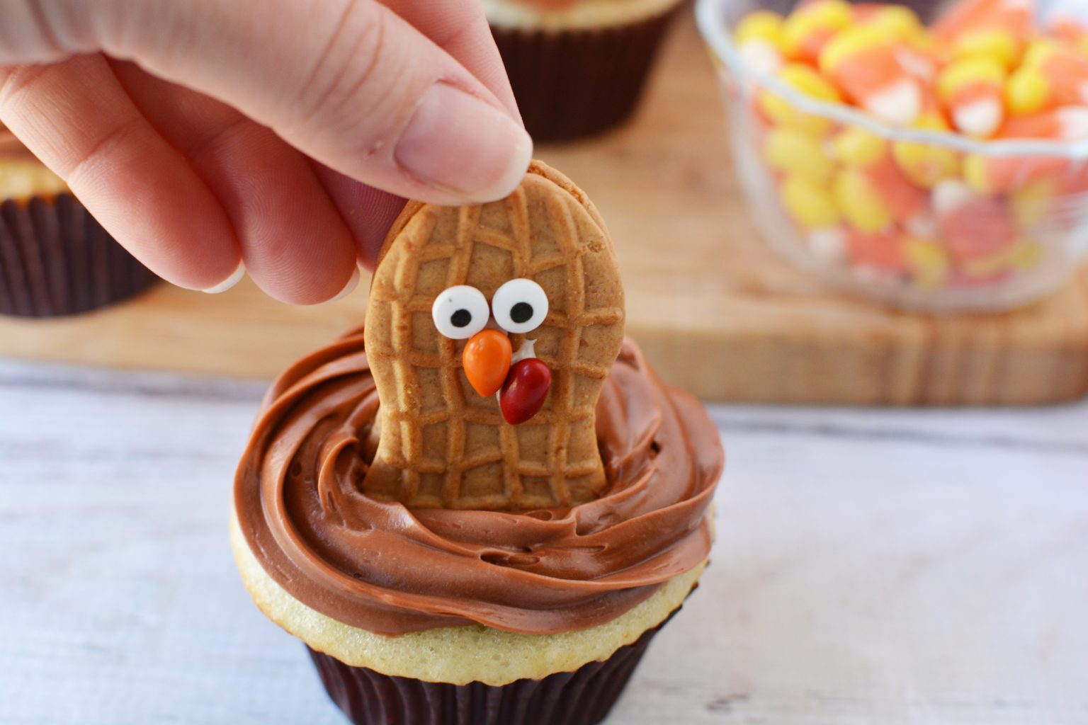 Thanksgiving Turkey Cupcakes Recipe - The Rebel Chick