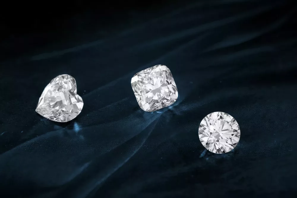 The World’s 7 Biggest Polished Diamonds You Must Know About (2023)