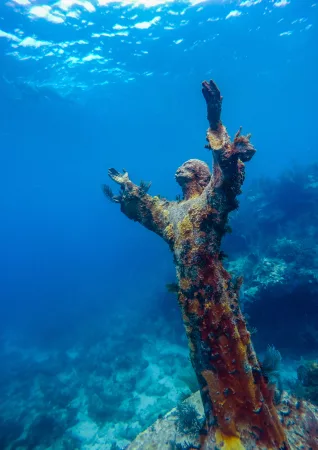 The Christ of The Abyss – Dry Rocks Best Snorkeling in Key Largo