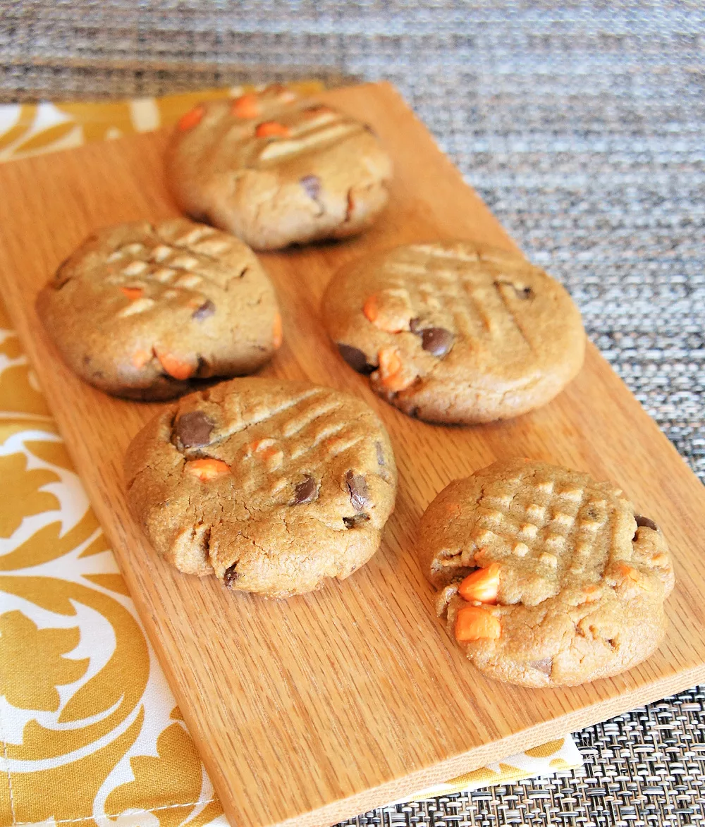 4 Ingredient Peanut Butter Cookies Recipe