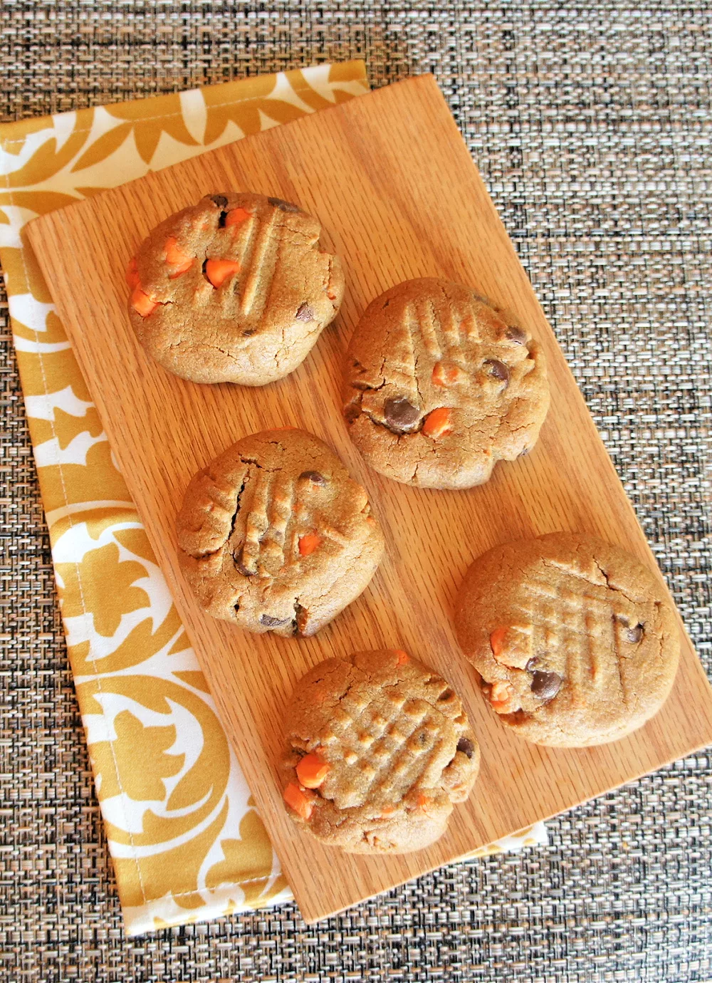 4 Ingredient Peanut Butter Cookies Recipe