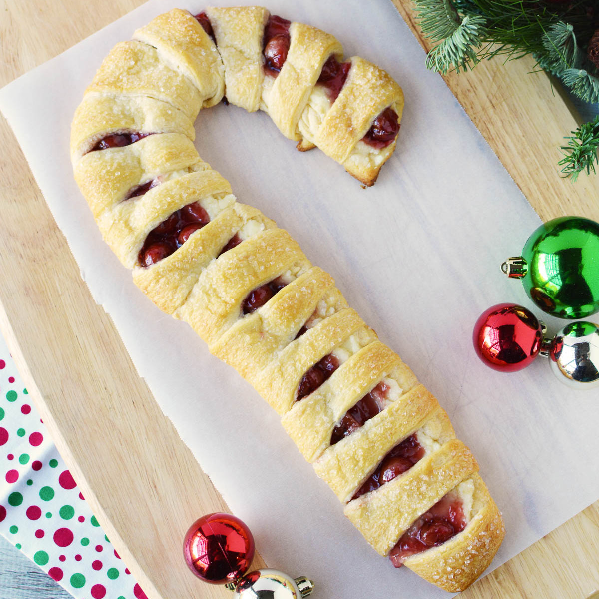 https://therebelchick.com/wp-content/uploads/2023/12/Crescent-Roll-Cream-Cheese-Danish-Christmas-Danish-Recipe.jpg