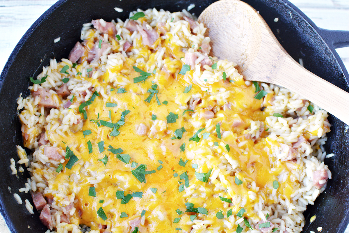 Cheesy Rice With Ham