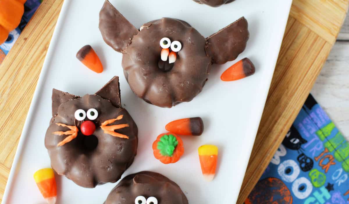 24 Spooky Treat Recipes for Halloween