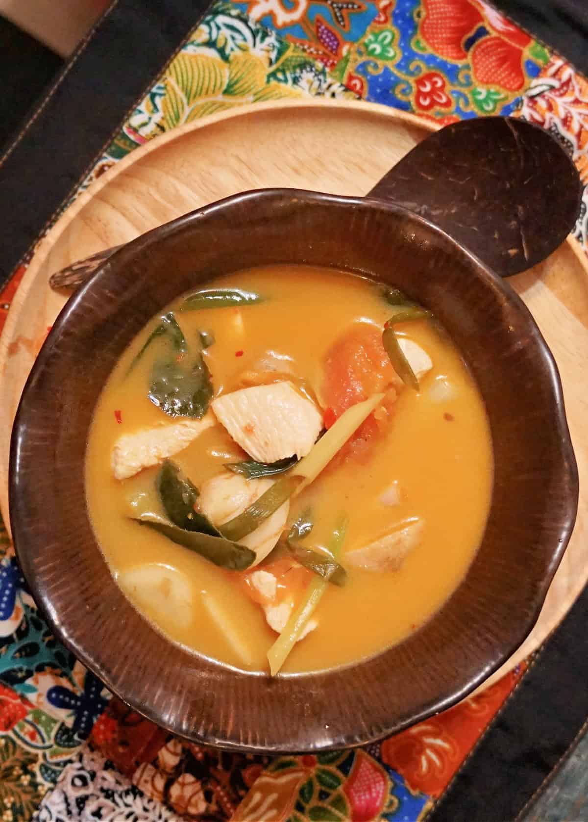 tom yum soup