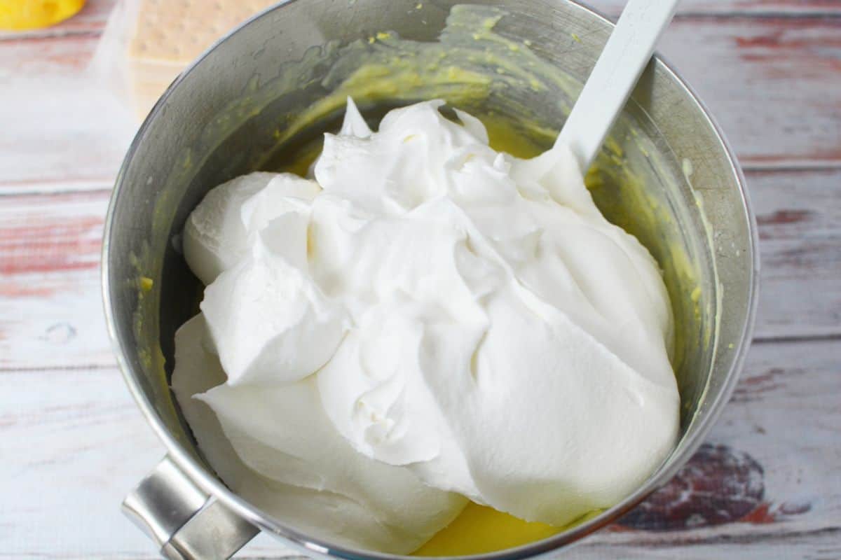 easy lemon icebox cake