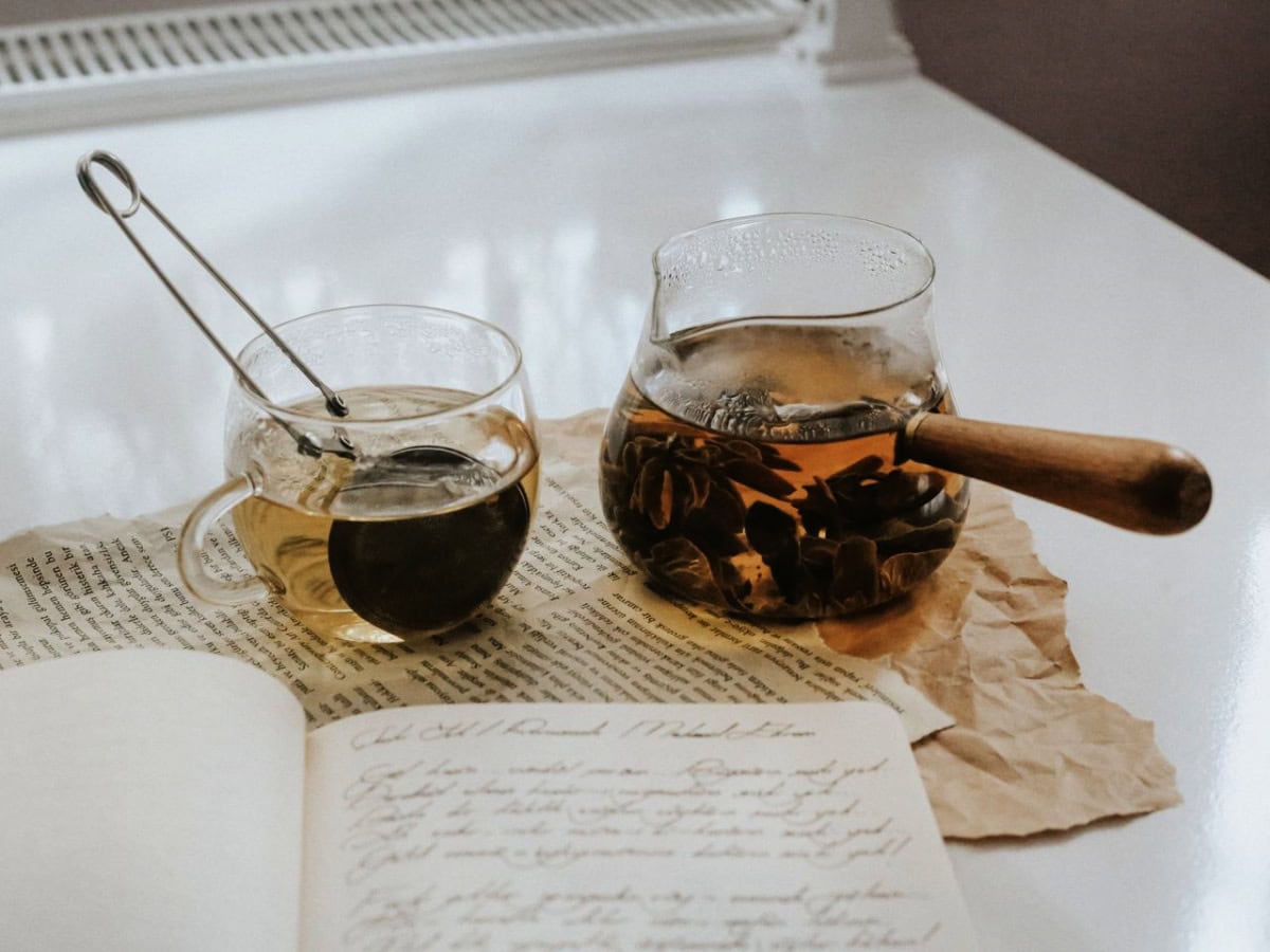 afternoon tea being steeped in a glass